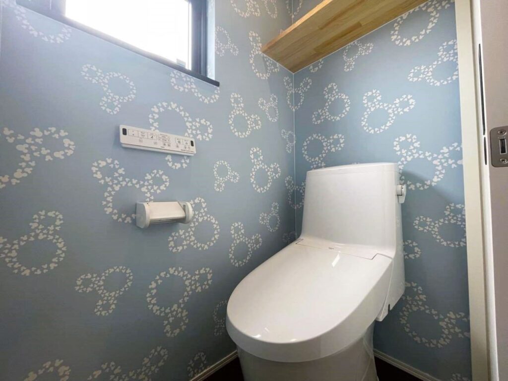 トイレのアクセントクロス